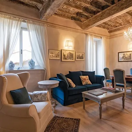 Апартаменти La Casa Di Lucia Кортона
